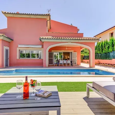 Maria Bonaire By Sealand Alcudia (Mallorca)
